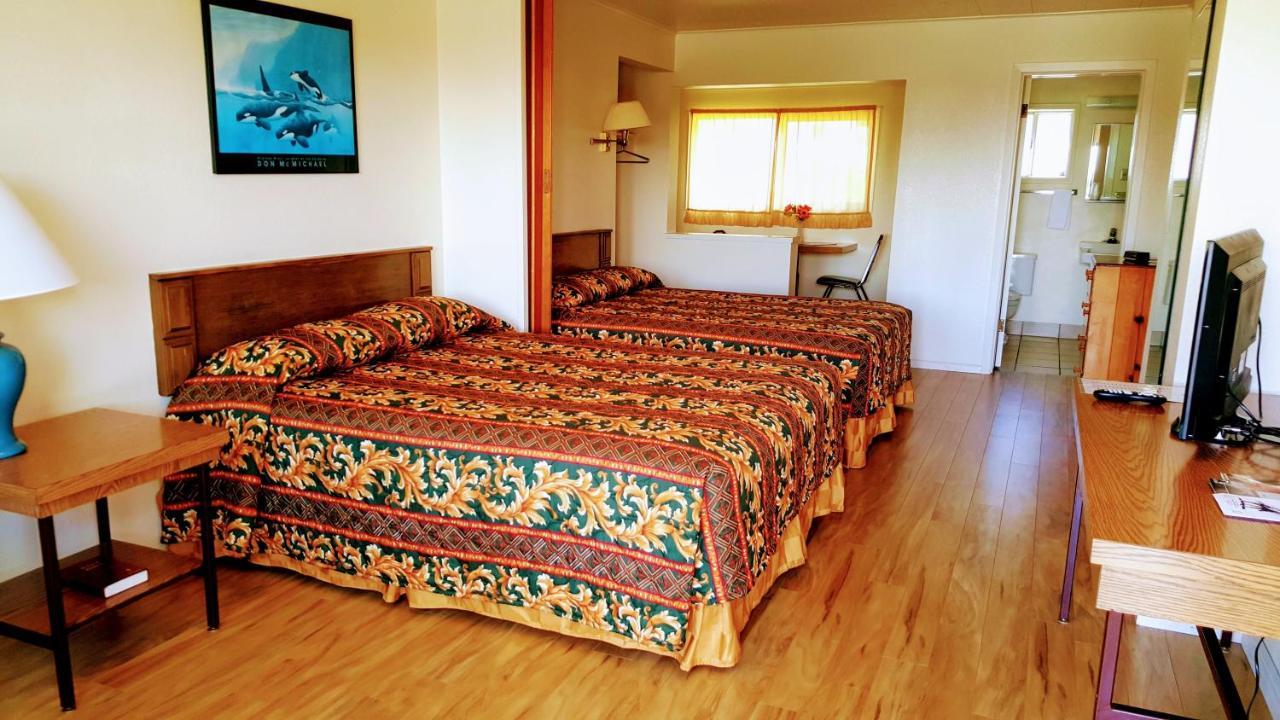 Winchester Bay Inn Рийдспорт Екстериор снимка